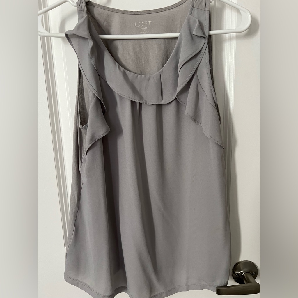 Loft Ruffle Neck